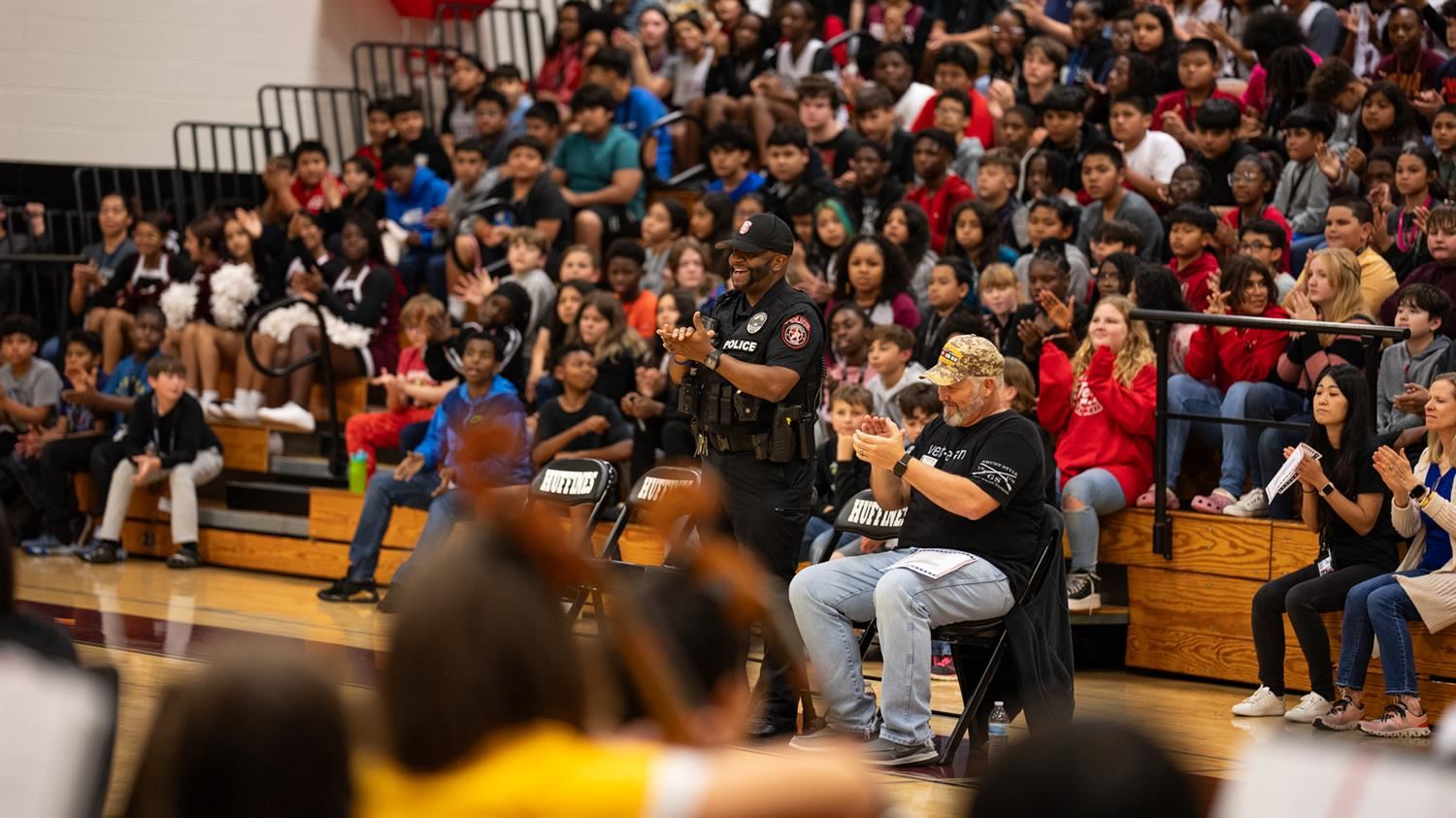 Huffines Middle School Celebrates Veterans Day
